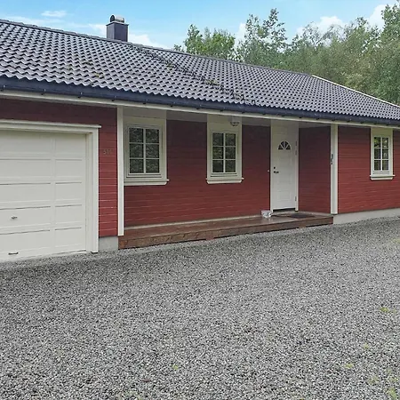 Hébergement de vacances Magnifique Maison De 3 à Farsund